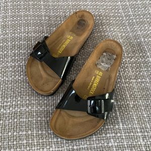 Birkenstock flip-flop with the cork padding